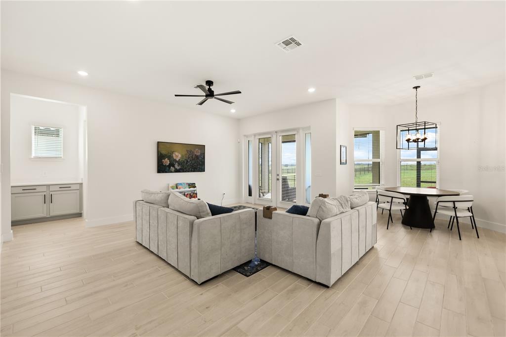 16513 SILVER BROOK WAY, WINTER GARDEN, FL — photo 3 of 44