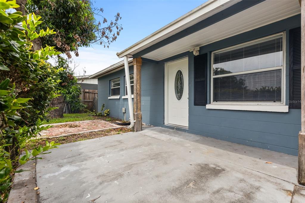 1039 WOODLAND AVENUE