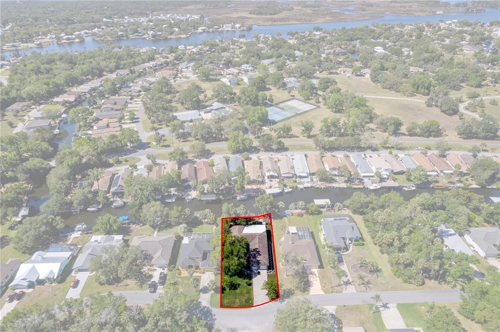11430 W WATERWAY DRIVE, HOMOSASSA, FL — photo 5 of 30