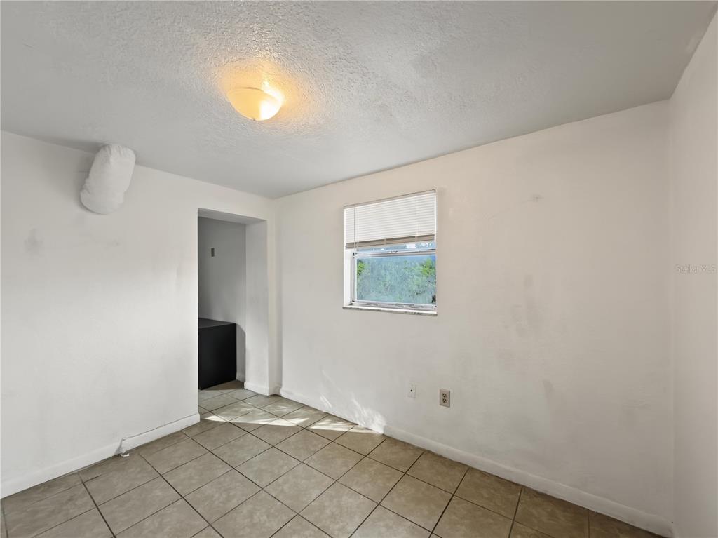 5512 PINE STREET, SEFFNER, FL — photo 5 of 12