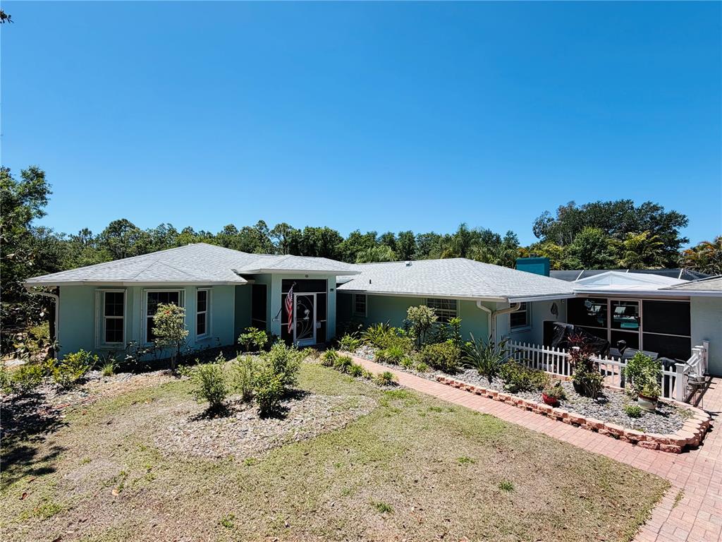 740 ARABIAN CIRCLE, NOKOMIS, FL — photo 2 of 30