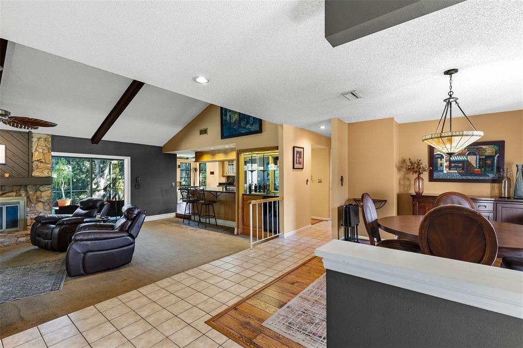 3011 ENISGLEN DR, PALM HARBOR, FL — photo 4 of 30