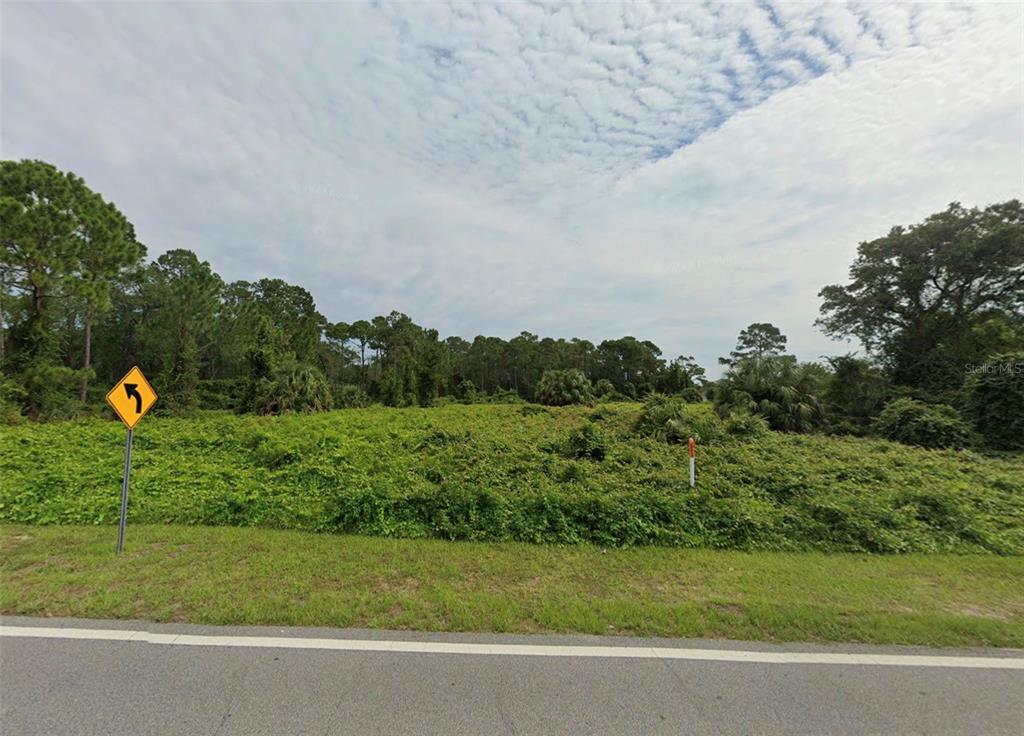 2700 CAPTAIN DRIVE, DELTONA, FL — photo 2 of 5