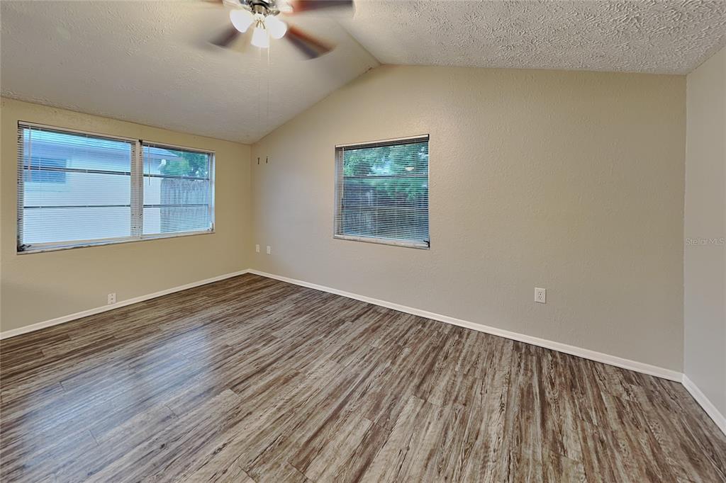 7431 SAN MORITZ DRIVE, PORT RICHEY, FL — photo 3 of 17