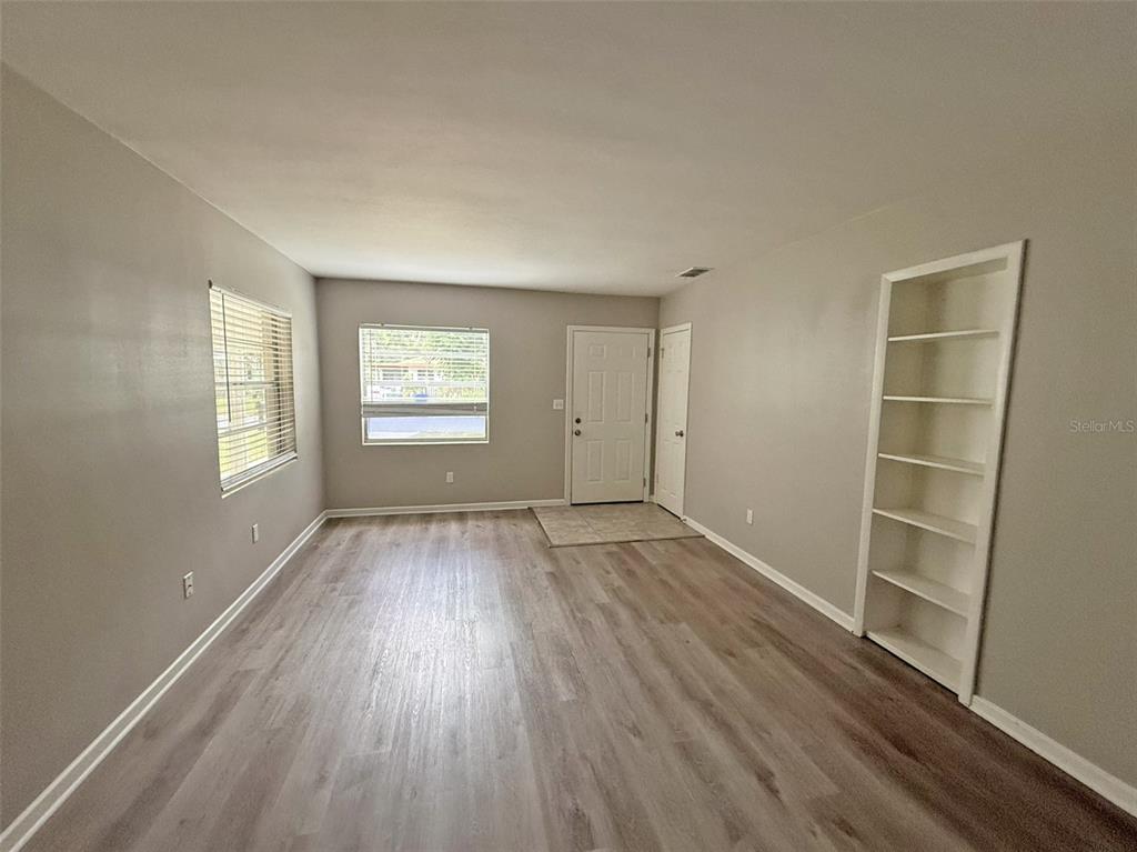 1617 MOCKINGBIRD LANE, LAKELAND, FL — photo 4 of 30