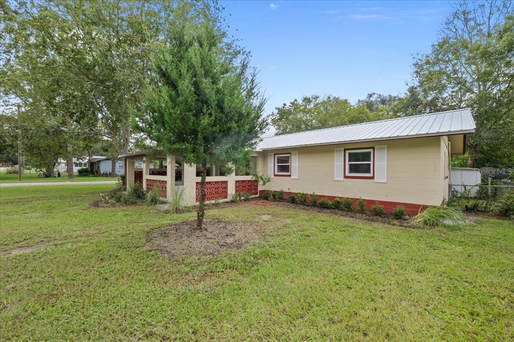 2601 STATE STREET, PALATKA, FL — photo 2 of 30