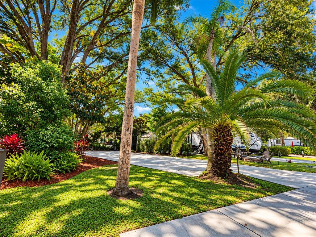 207 LONGHORN DRIVE, LAKE WALES, FL — photo 2 of 22