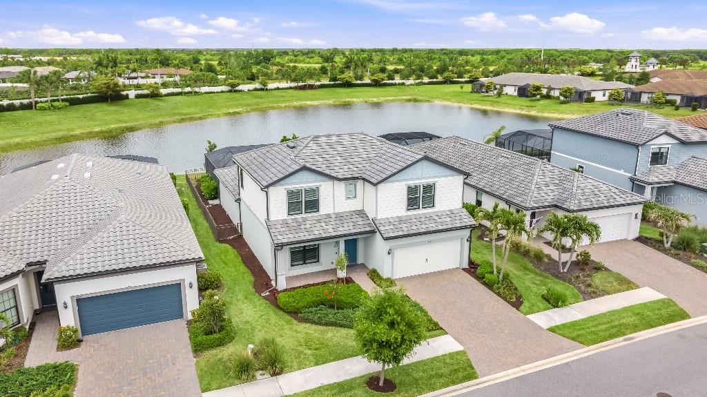 6270 CRESTED EAGLE LANE
