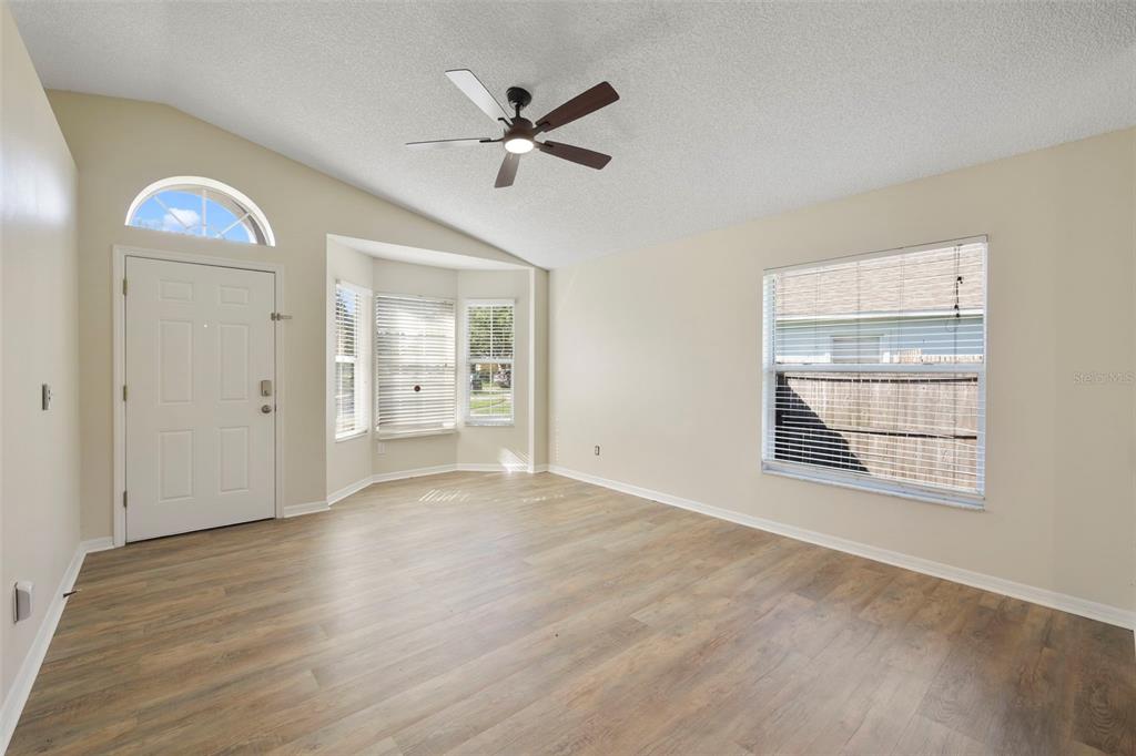 13659 GLASSER AVENUE, ORLANDO, FL — photo 2 of 25