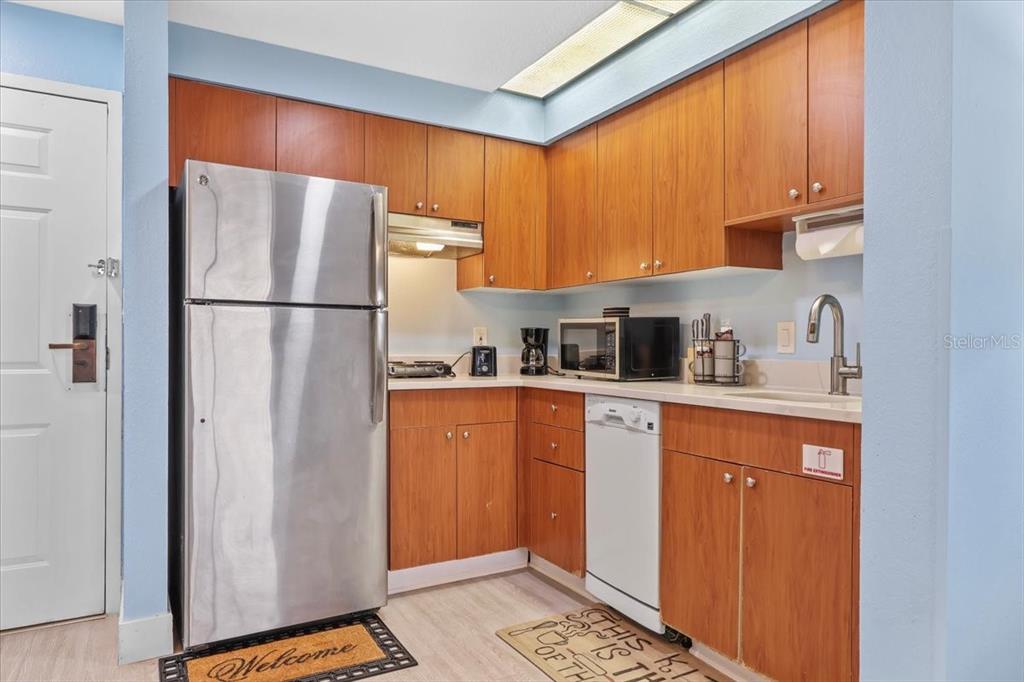 7601 CANADA AVENUE UNIT 611, ORLANDO, FL — photo 5 of 27