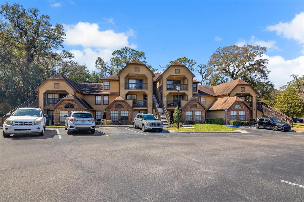 485 FORESTWAY CIRCLE UNIT 106