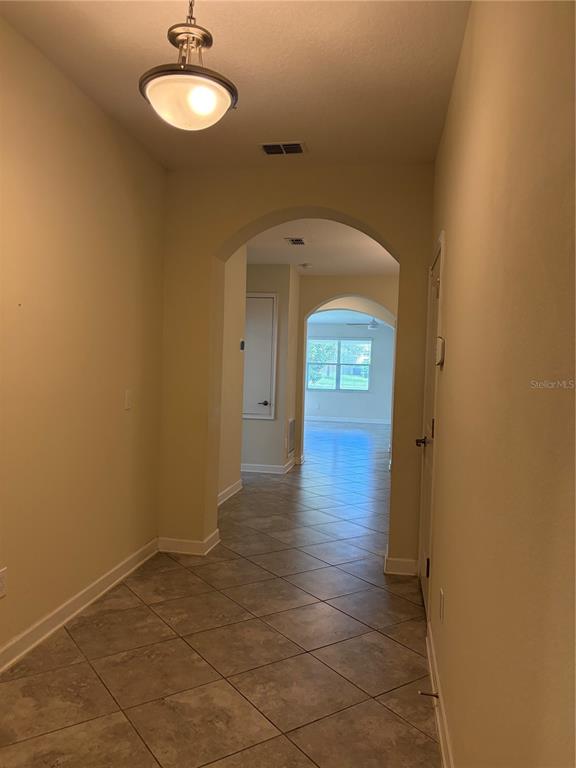 15055 DRIFTWATER DRIVE, WINTER GARDEN, FL — photo 2 of 30