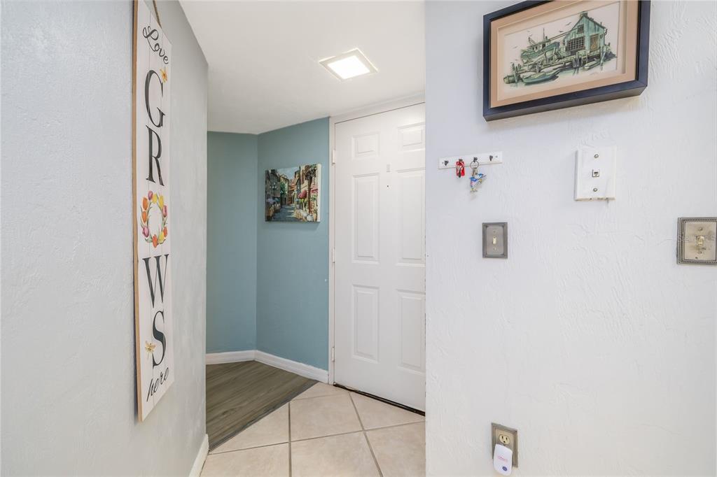 3013 S ATLANTIC AVENUE UNIT 2020, DAYTONA BEACH SHORES, FL — photo 2 of 30