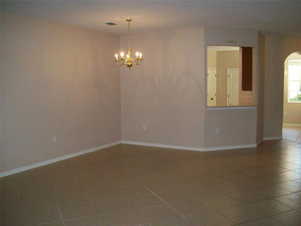 3459 PARKRIDGE CIRCLE UNIT 18-103, SARASOTA, FL — photo 2 of 9