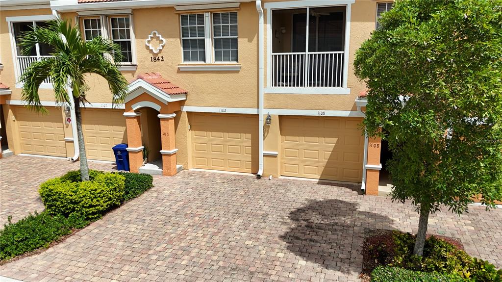 1842 CONCORDIA LAKE CIRCLE UNIT 1102, CAPE CORAL, FL — photo 2 of 30