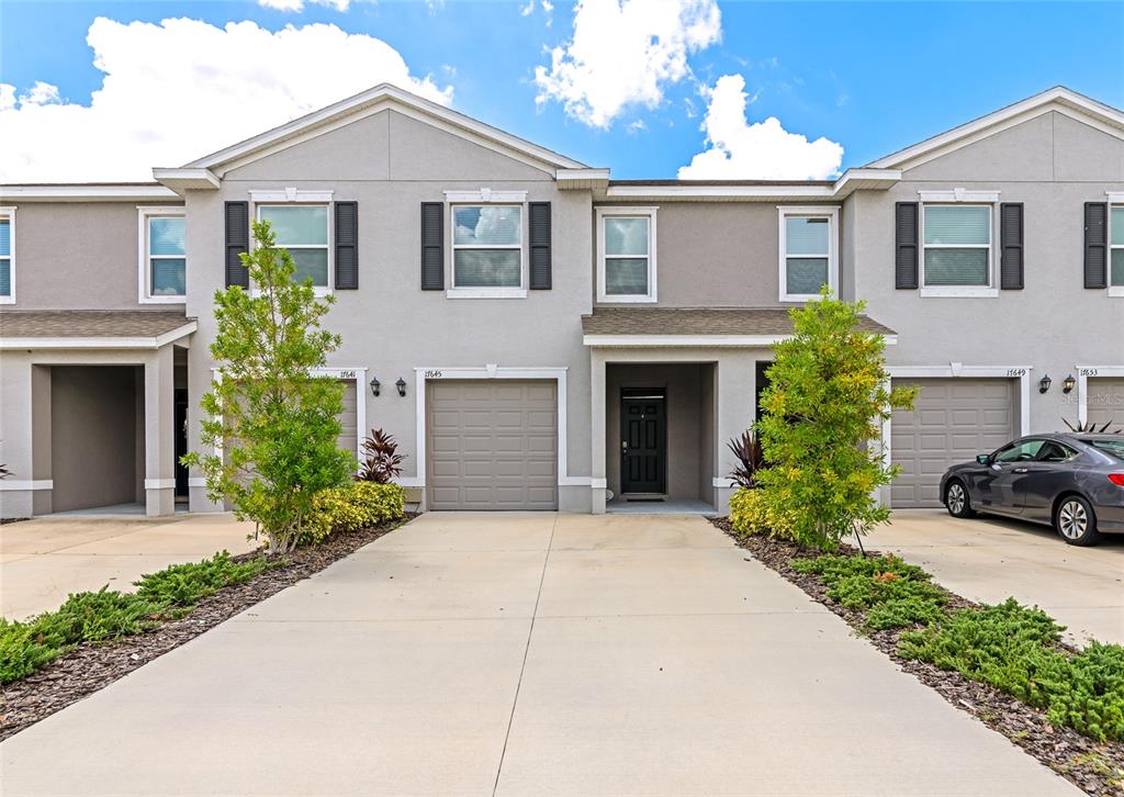 17645 CRESCENT MOON LOOP, BRADENTON, FL — photo 2 of 30