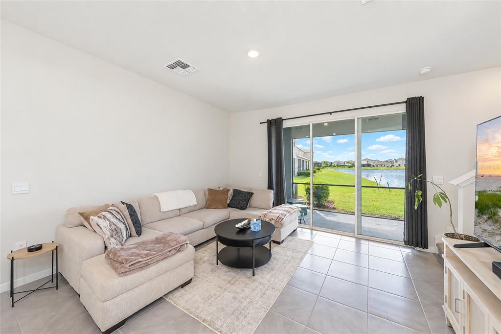 17645 CRESCENT MOON LOOP, BRADENTON, FL — photo 5 of 30