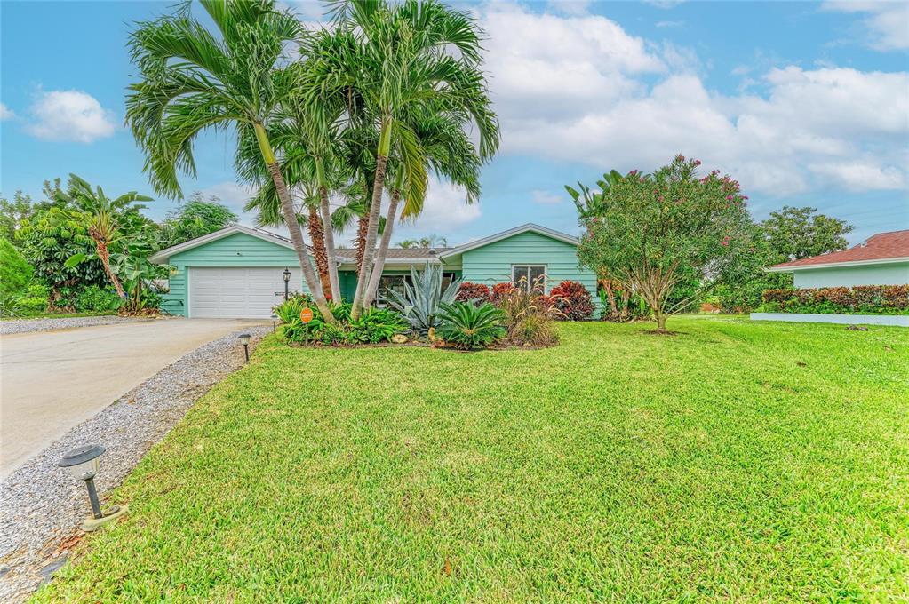 7405 12TH AVENUE W, BRADENTON, FL — photo 2 of 30