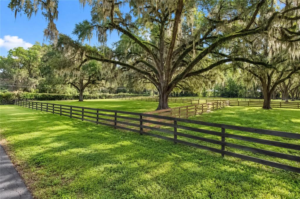 2260 SW 66TH STREET, OCALA, FL — photo 3 of 30