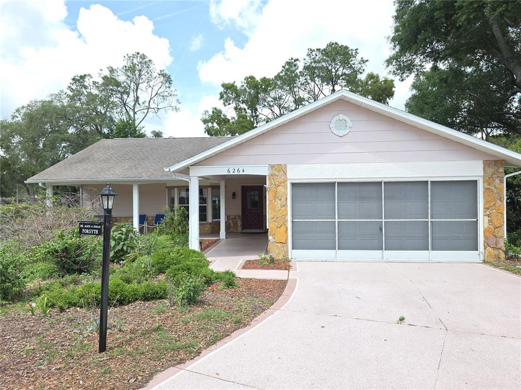 6264 DARIEN WAY