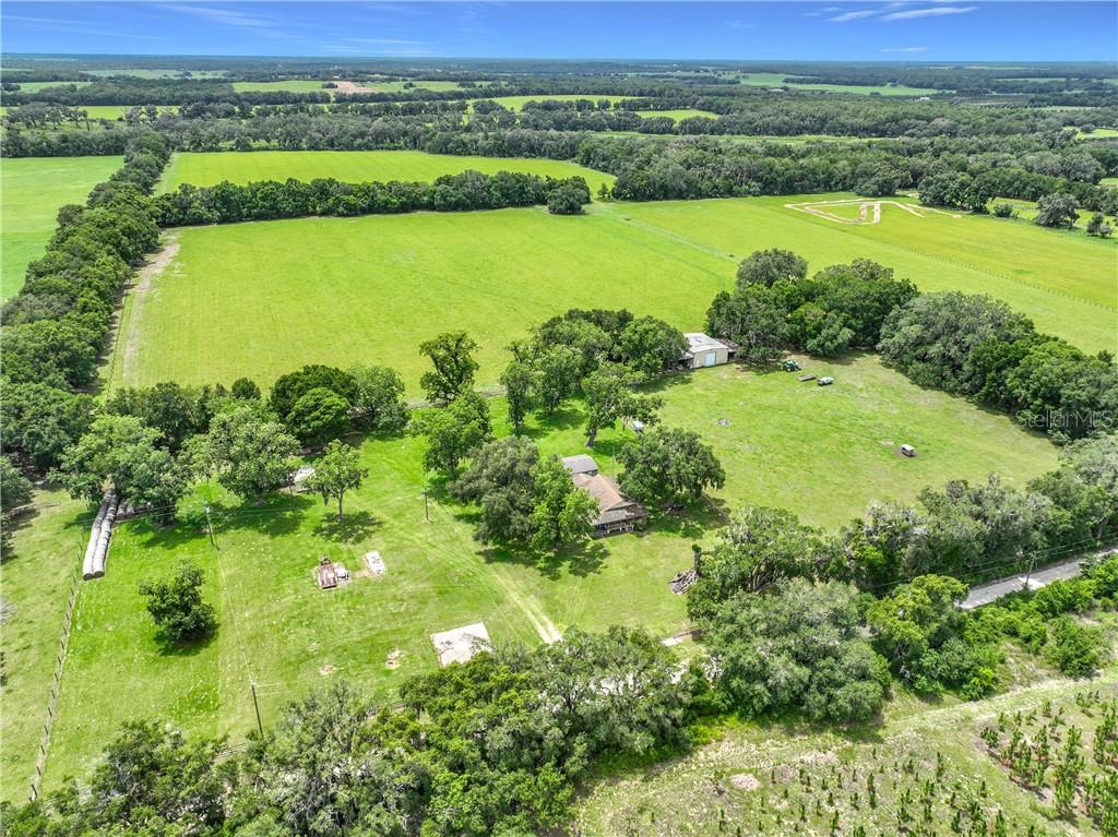 7352 SE 175th AVENUE, MORRISTON, FL — photo 5 of 25