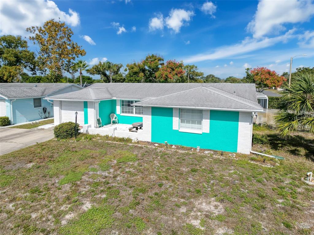7815 FOXBLOOM DRIVE