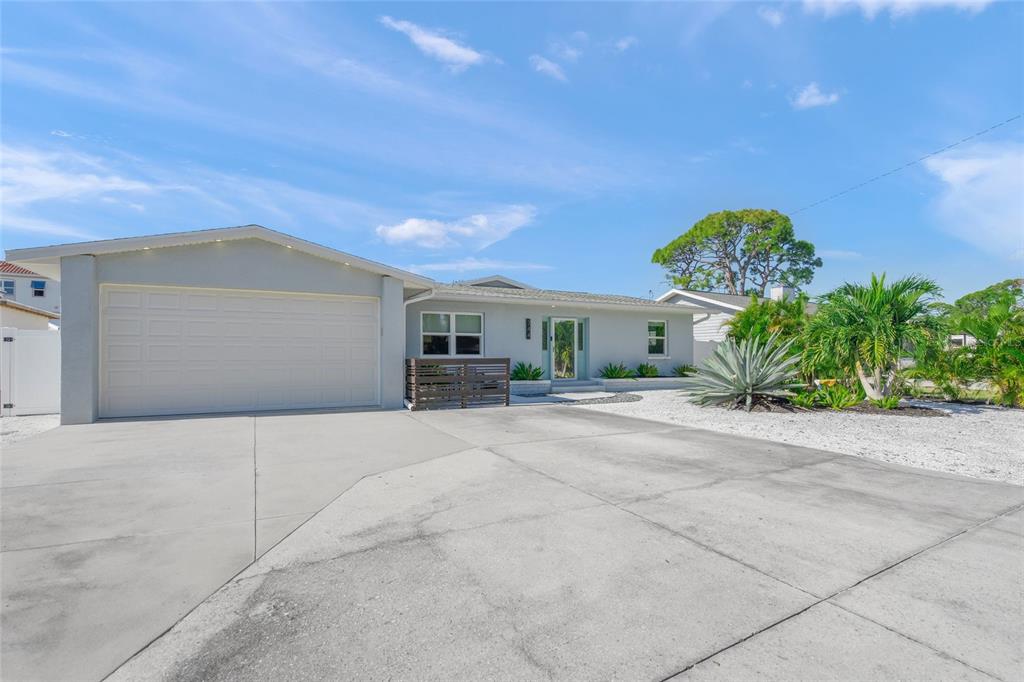 744 GUILD DRIVE