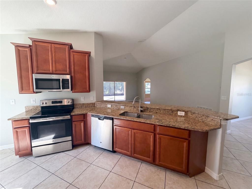 10080 TOLMAN DRIVE, HUDSON, FL — photo 2 of 18