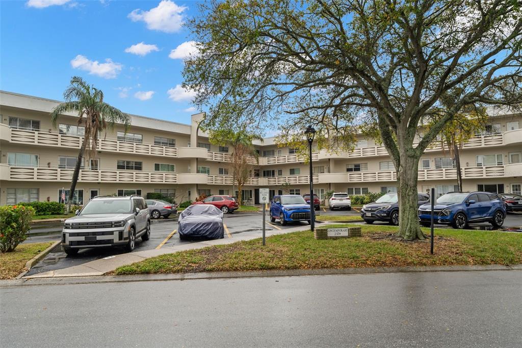 2379 FINLANDIA LANE UNIT 21
