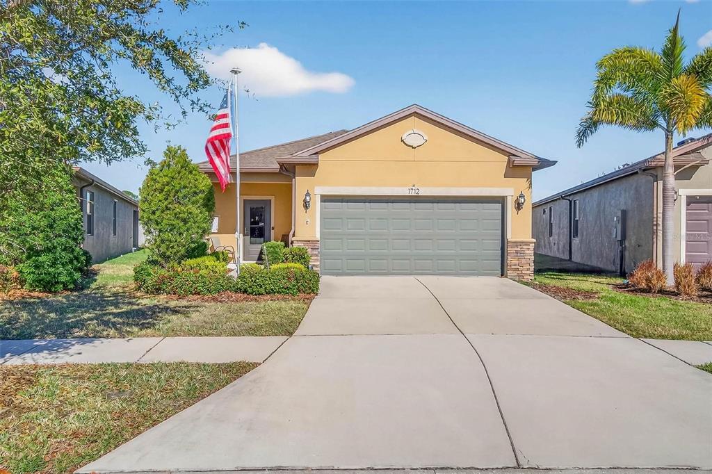 1712 PASSAGE KEY LANE