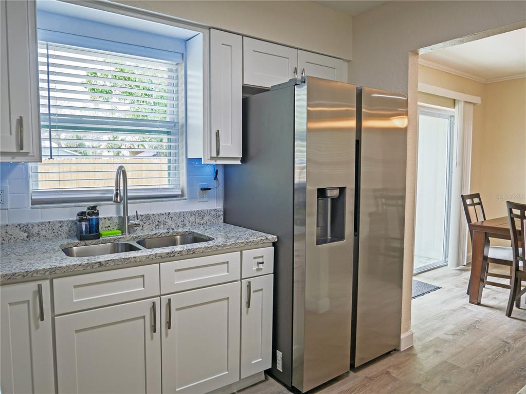 1122 TANGERINE STREET, CLEARWATER, FL — photo 4 of 30