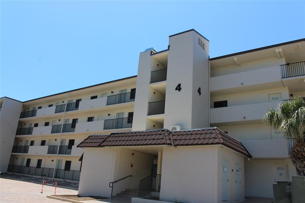 979 E GULF DRIVE UNIT D402