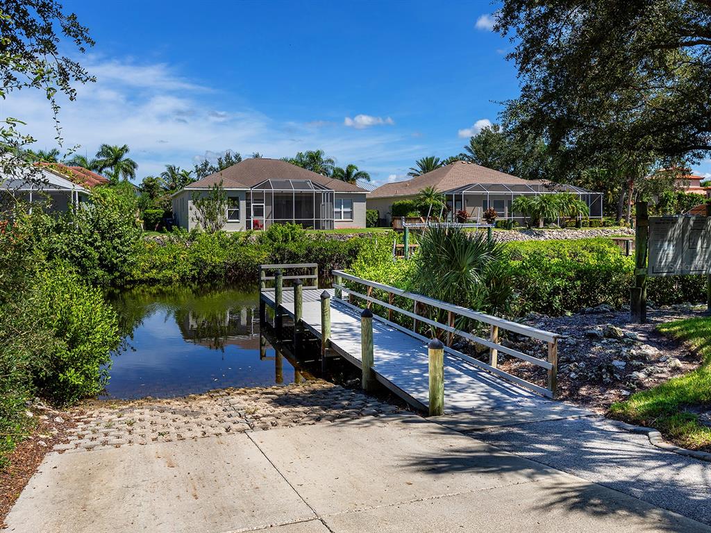 4006 2ND AVENUE E, BRADENTON, FL — photo 3 of 26
