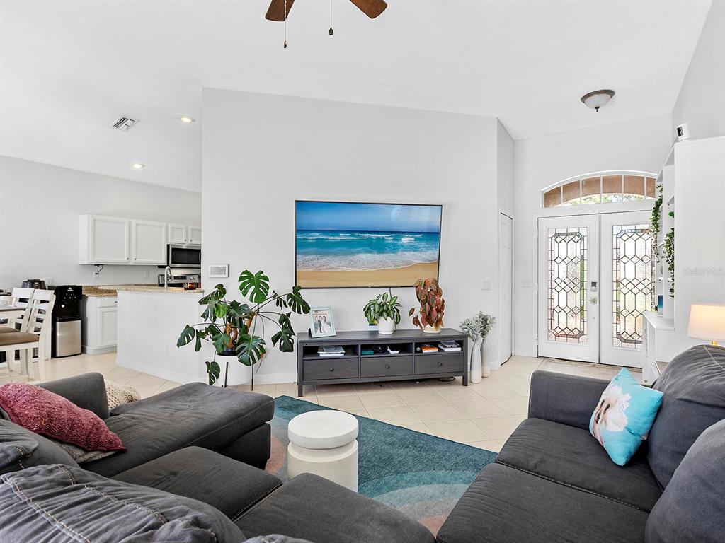4006 2ND AVENUE E, BRADENTON, FL — photo 5 of 26