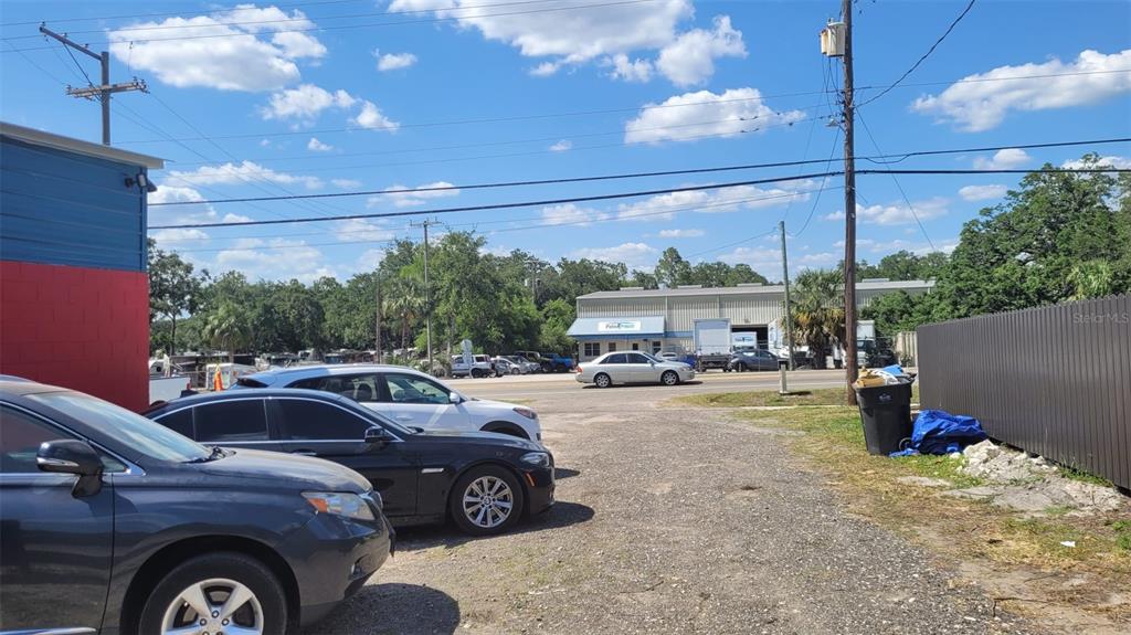 9701 N TAMPA STREET, TAMPA, FL — photo 3 of 13