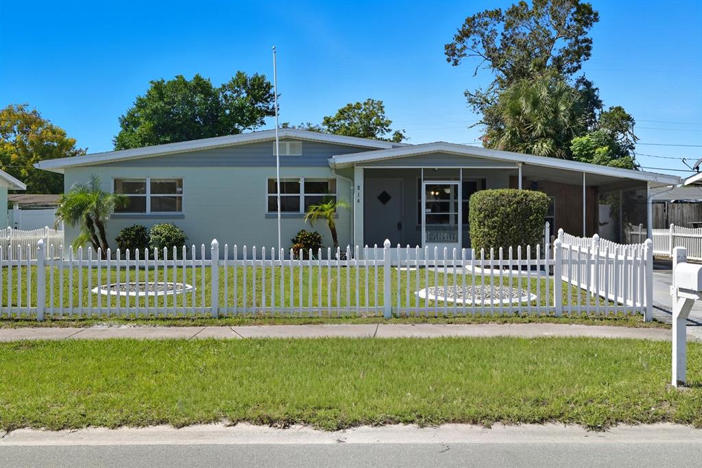 814 LEWIS DRIVE