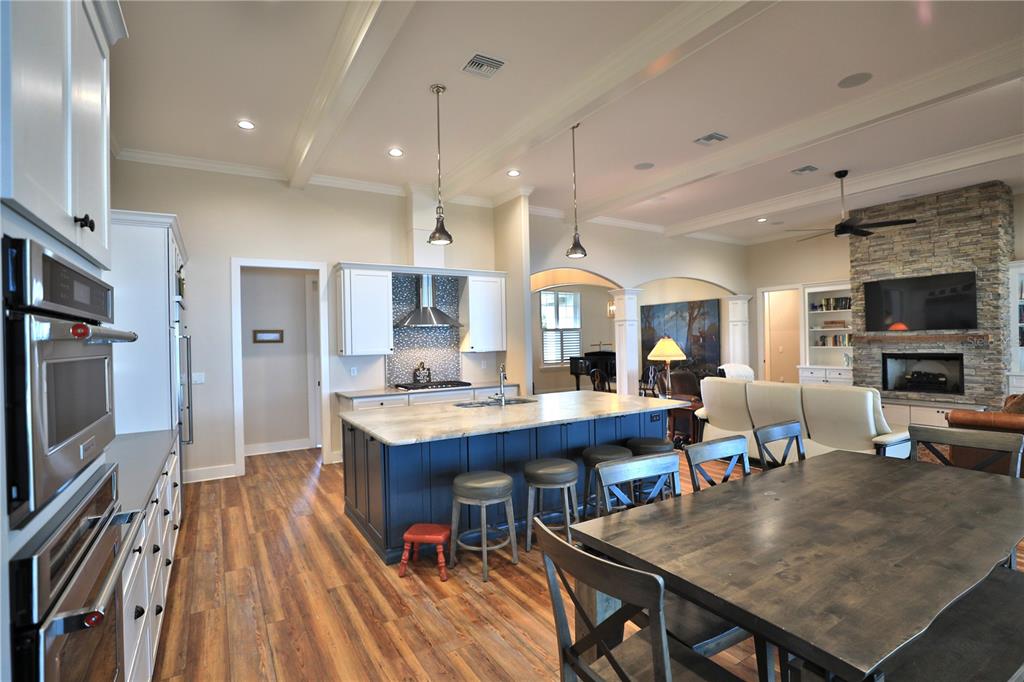 11811 SE SUNSET HARBOR ROAD, WEIRSDALE, FL — photo 3 of 30