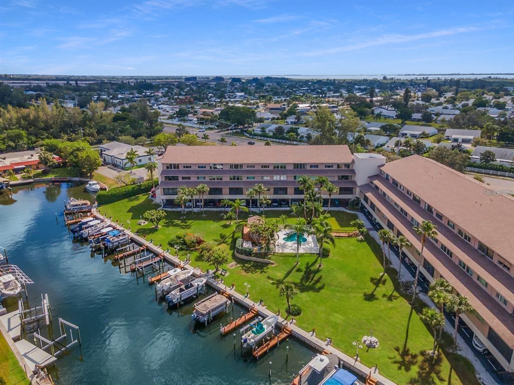 9604 CORTEZ ROAD W UNIT 421