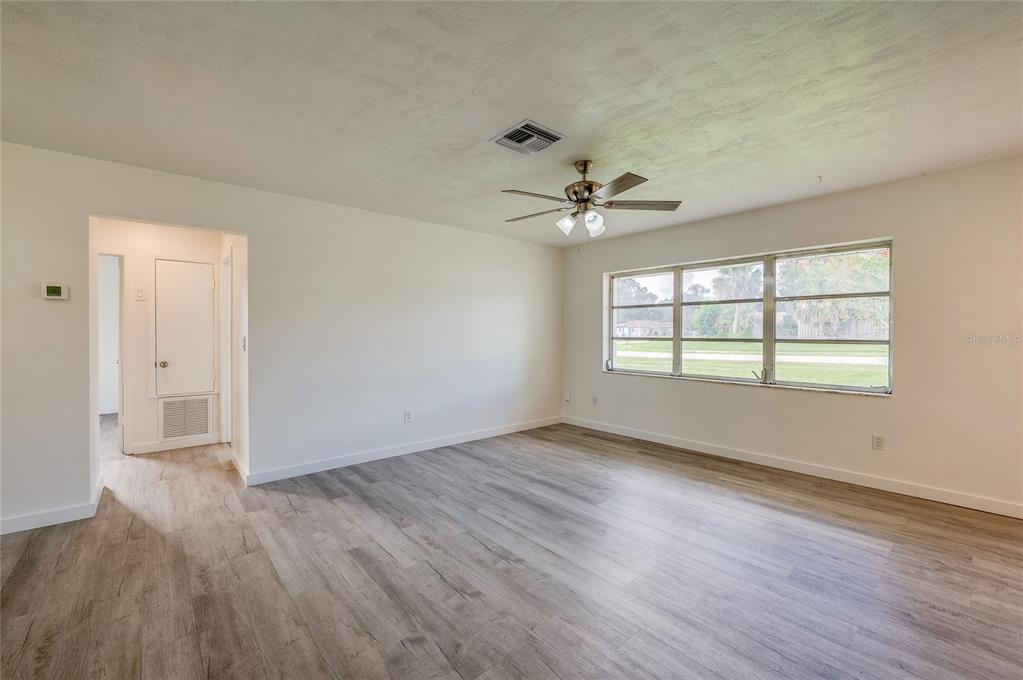 971 N WAYCROSS CIRCLE, DELTONA, FL — photo 4 of 37