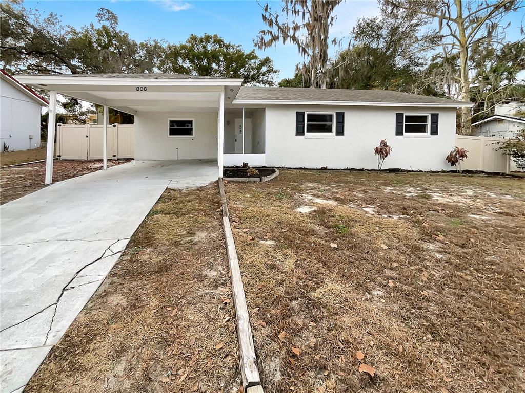 806 WEDGEWOOD DRIVE