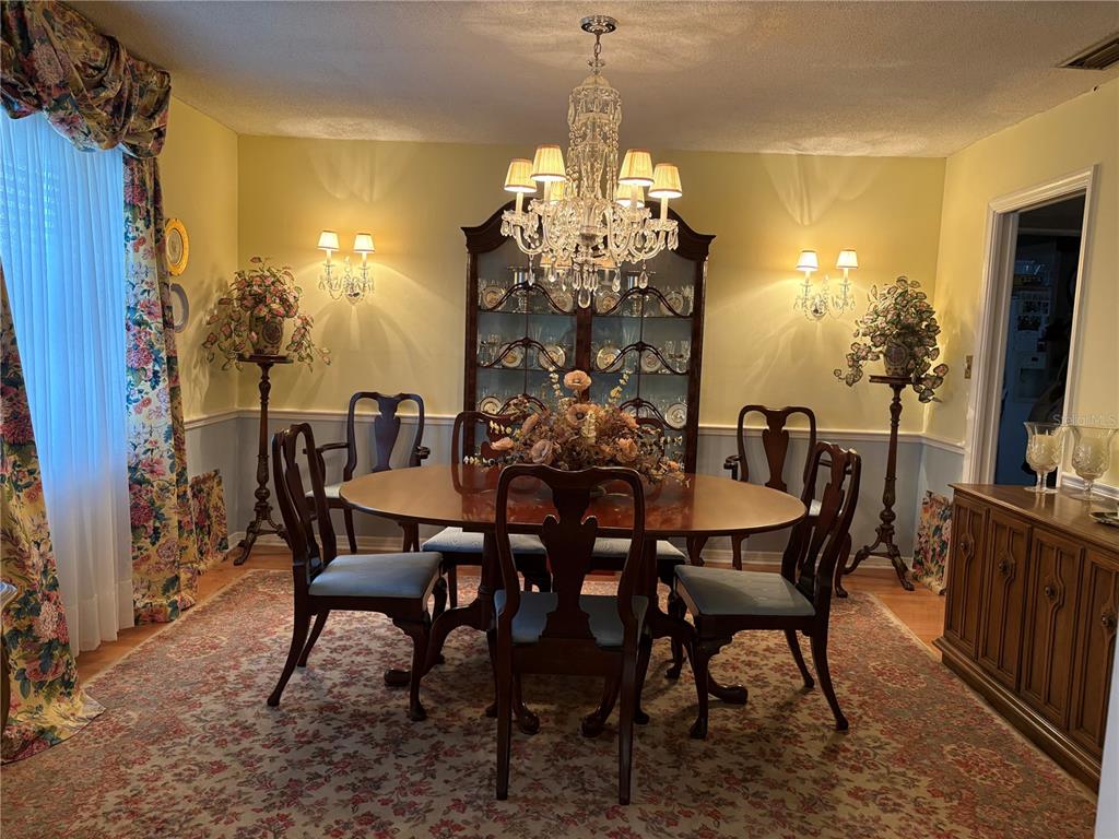 130 SPRINGWOOD TRAIL, ALTAMONTE SPRINGS, FL — photo 2 of 30