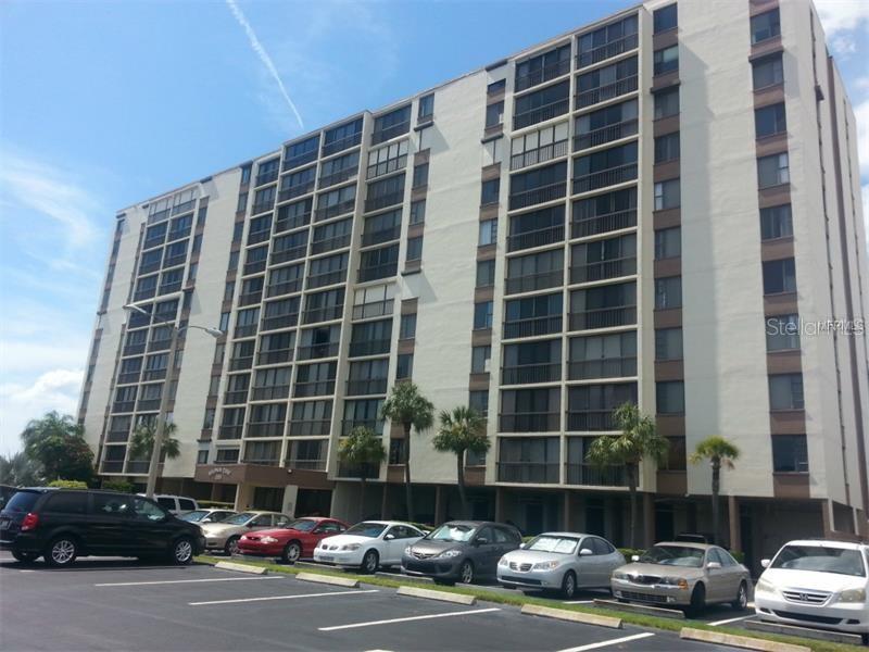 255 DOLPHIN POINT UNIT 710, CLEARWATER, FL — photo 2 of 30