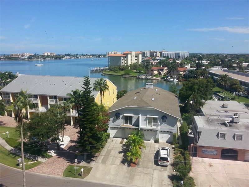 255 DOLPHIN POINT UNIT 710, CLEARWATER, FL — photo 3 of 30