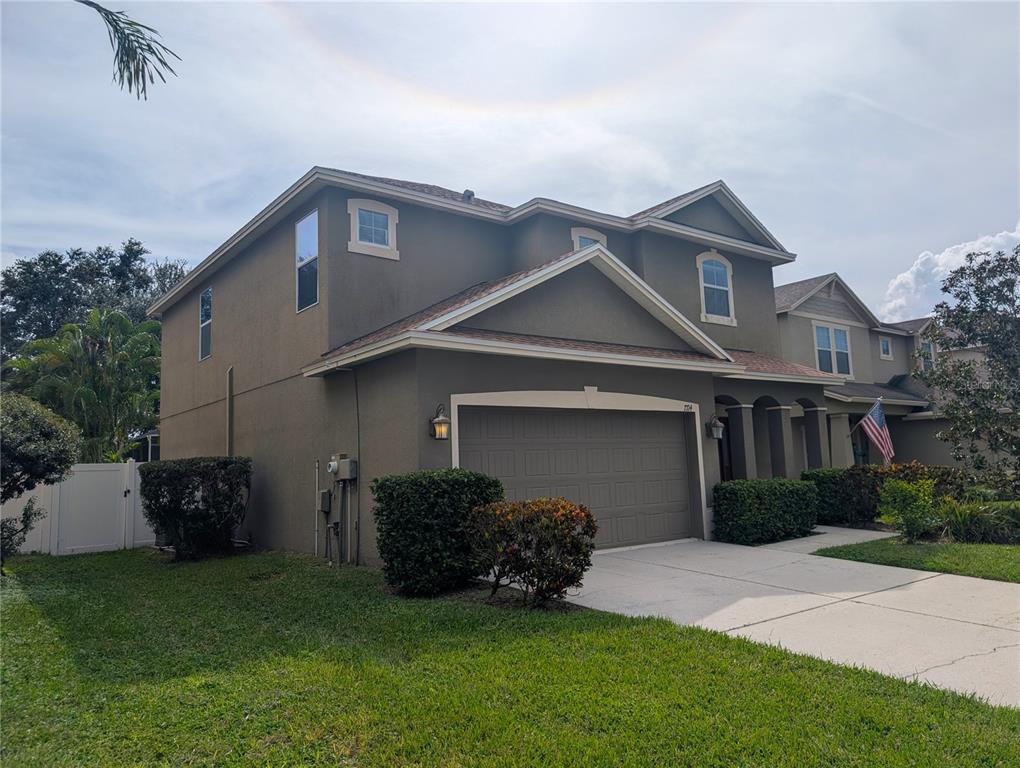 7714 LANDCARE LANE, TAMPA, FL — photo 2 of 27