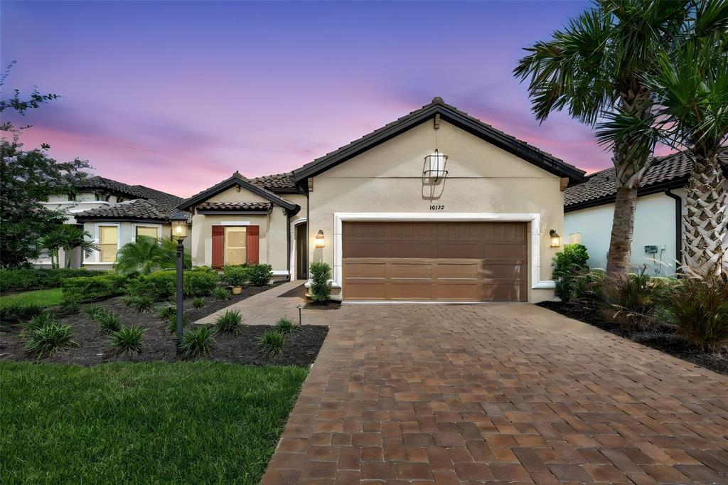 10132 SILENT NIGHT LANE