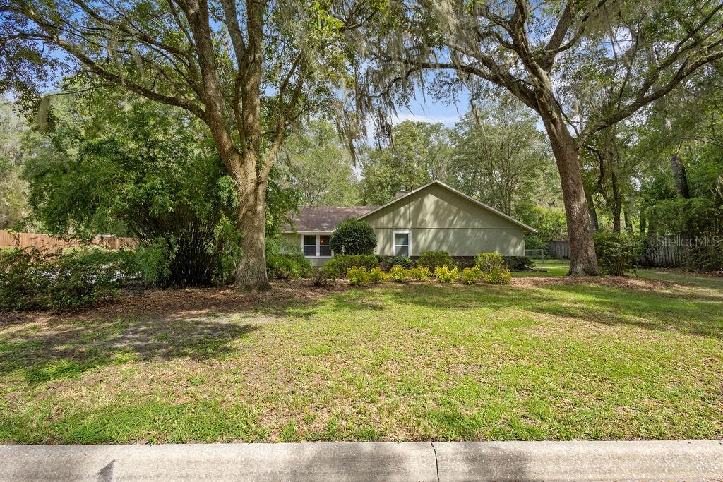 5305 NW 52ND TERRACE, GAINESVILLE, FL — photo 2 of 28