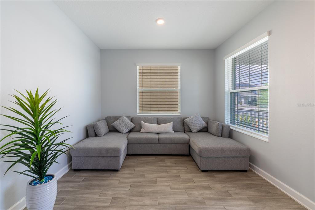 11456 RHYME AVENUE, ORLANDO, FL — photo 4 of 45