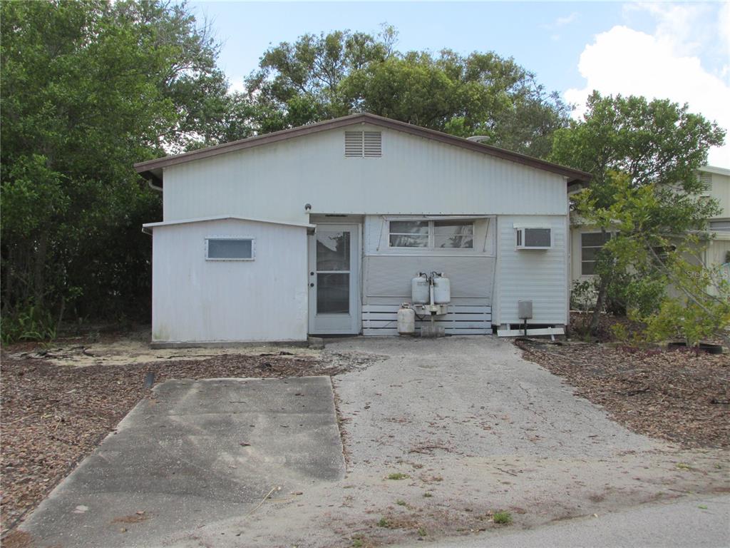 13 SADDLEBAG TRAIL S