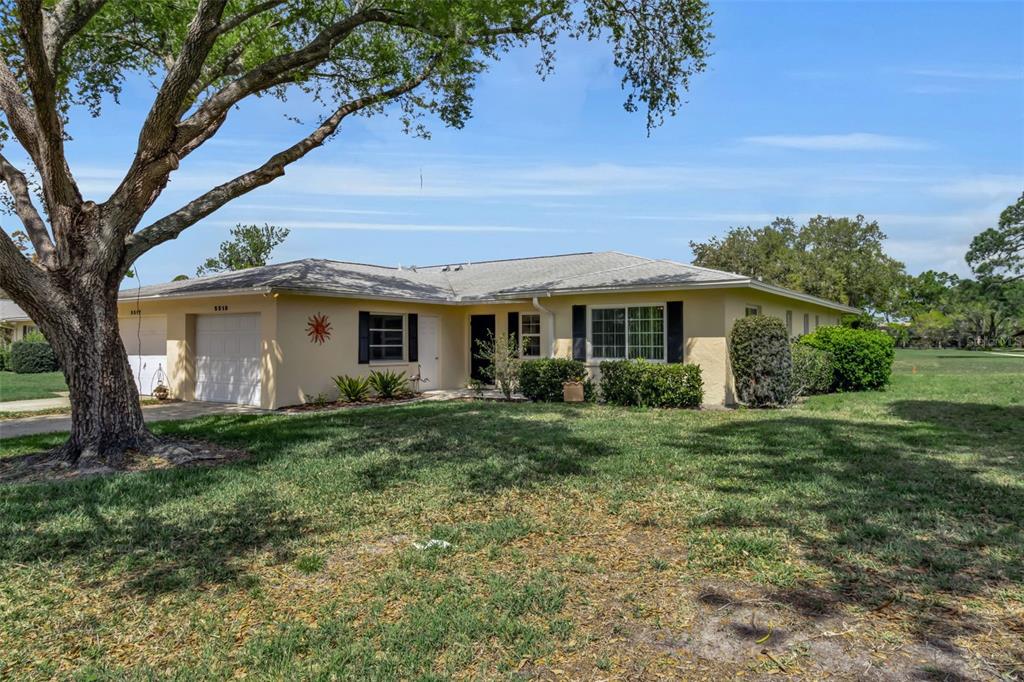 5519 PALM AIRE DRIVE