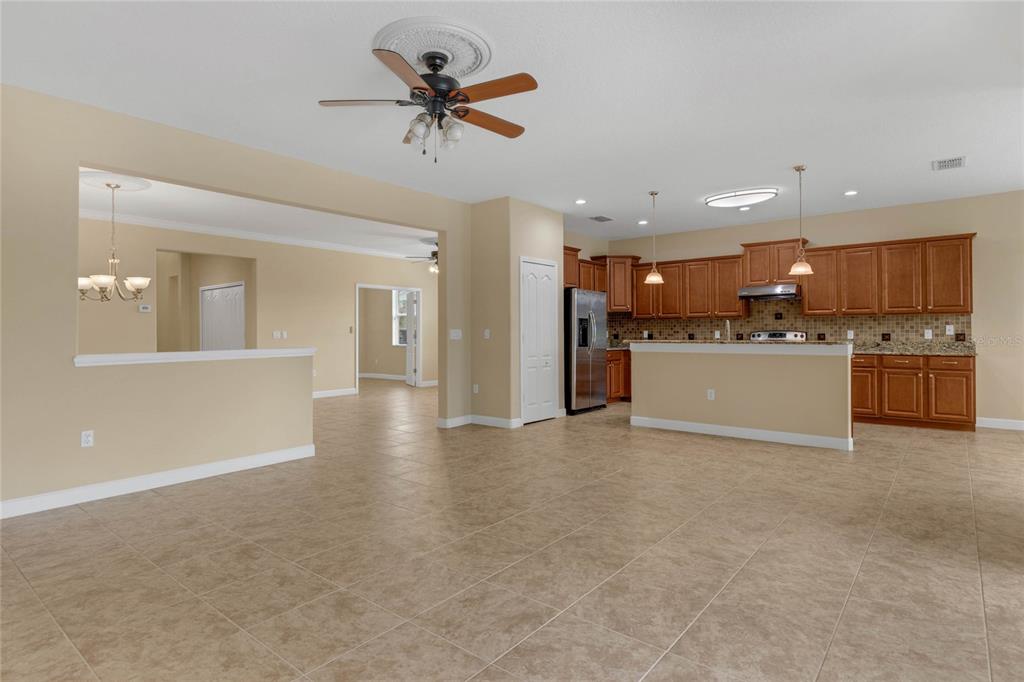5244 ROYCE DRIVE, MOUNT DORA, FL — photo 3 of 12